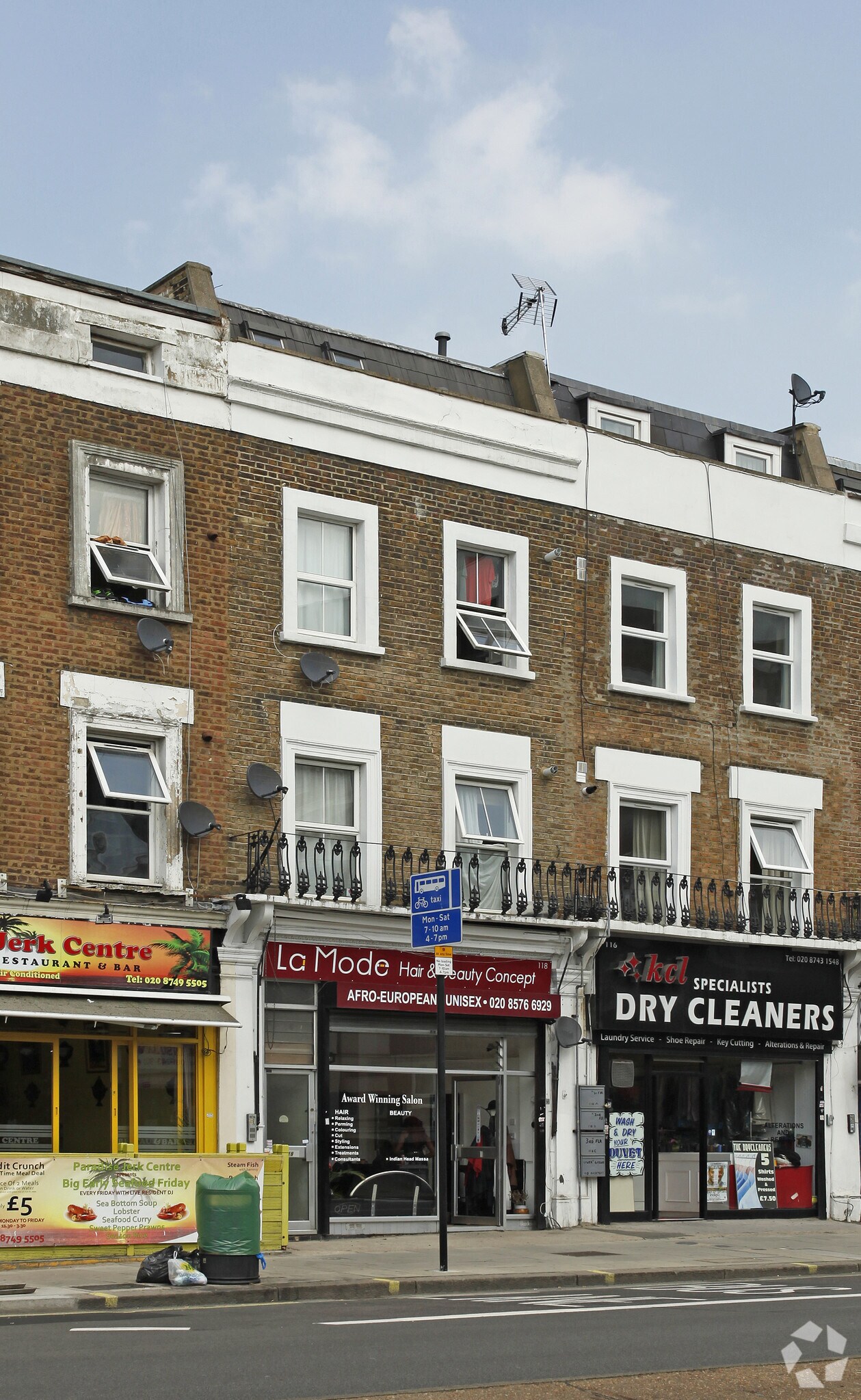 118 Goldhawk Rd, Londres à louer Photo de l’immeuble– Image 1 sur 2