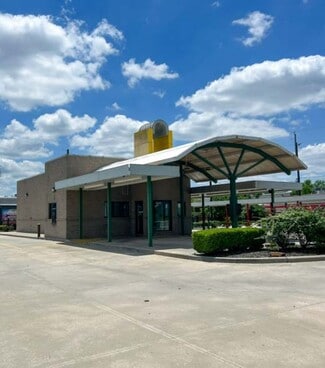 Plus de détails pour 1524 1st St E, Humble, TX - Local commercial à vendre