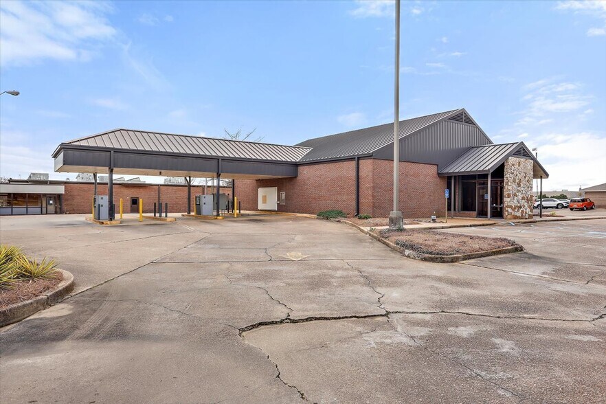 101 Office Park Dr, Brandon, MS à vendre - Photo de l’immeuble – Image 2 sur 8