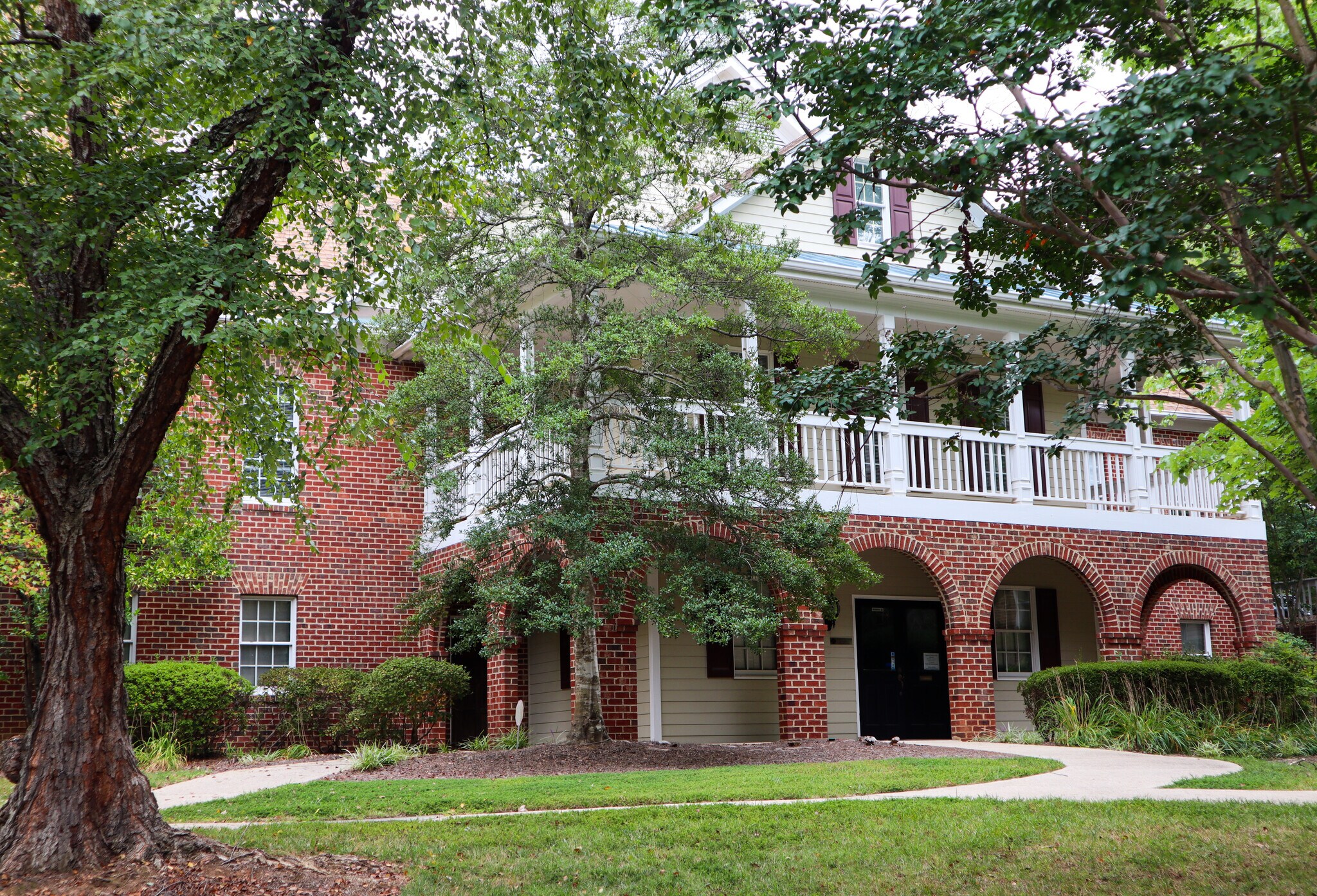 5540 Mcneely Dr, Raleigh, NC à vendre Photo principale– Image 1 sur 10