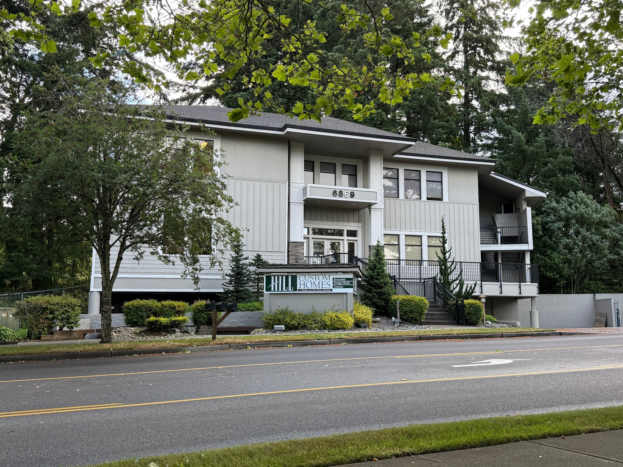 6869 Kimball Dr, Gig Harbor, WA à louer Photo de l’immeuble– Image 1 sur 7
