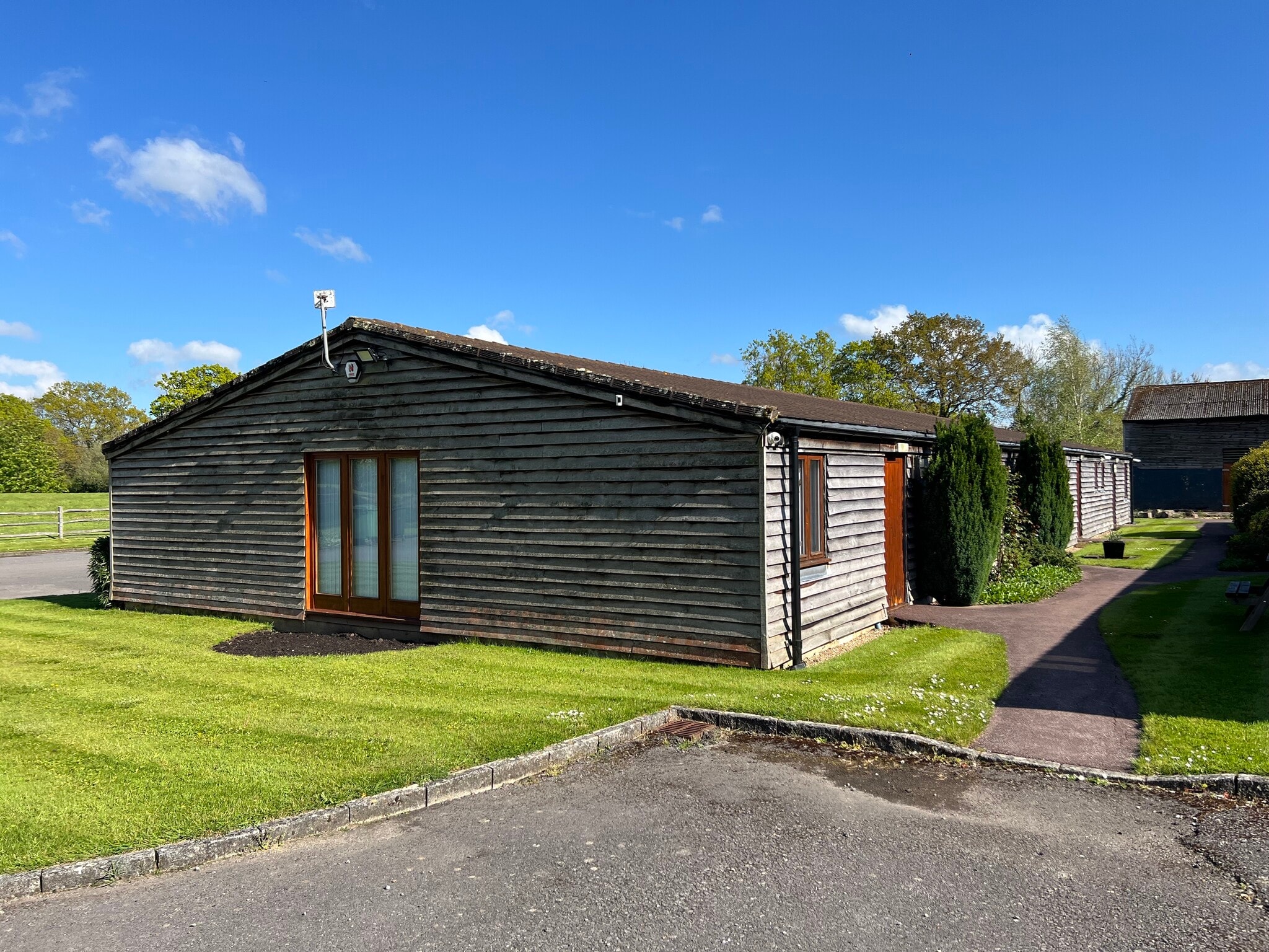 Crays Ln, Pulborough à louer Photo de l’immeuble– Image 1 sur 6