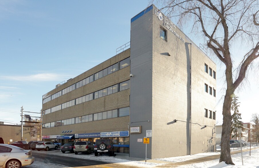 10735 107th Ave NW, Edmonton, AB à vendre - Photo principale – Image 1 sur 1