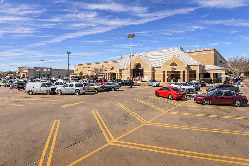 5500 E Greenville Ave, Dallas, TX à louer Photo principale– Image 1 sur 12