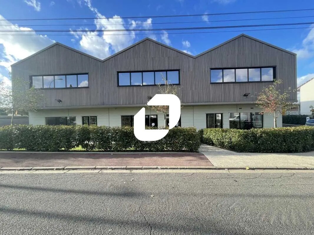 Bureau dans Wissous à louer Photo de l’immeuble– Image 1 sur 13