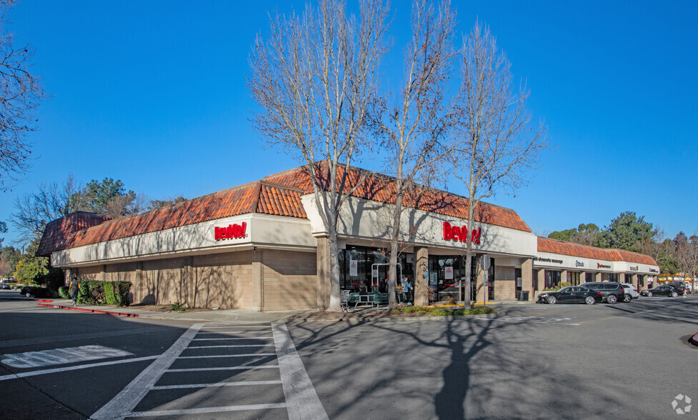 2415-2475 San Ramon Blvd, San Ramon, CA à louer - Photo de l’immeuble – Image 2 sur 4