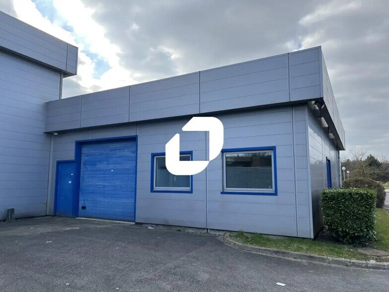 Bureau dans Lesquin à louer - Photo de l’immeuble – Image 1 sur 12