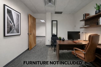 220 Davidson Ave, Somerset, NJ à louer Photo intérieure– Image 2 sur 3