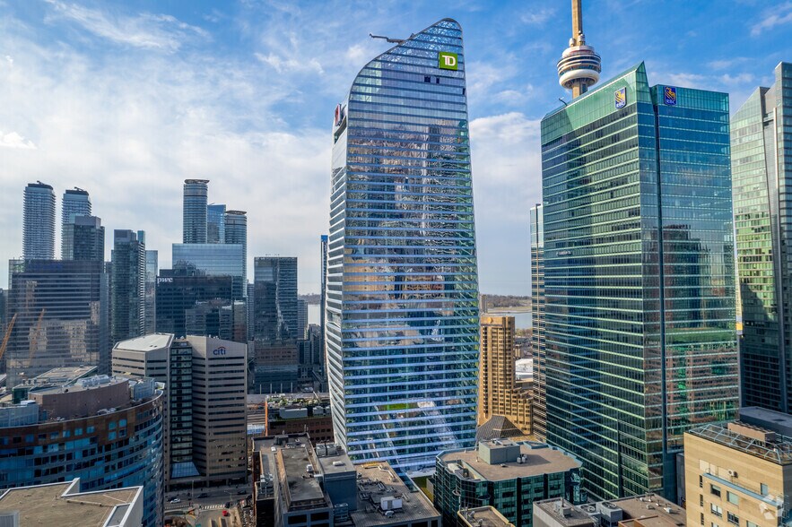 160 Front St W, Toronto, ON à louer - Photo de l’immeuble – Image 3 sur 5