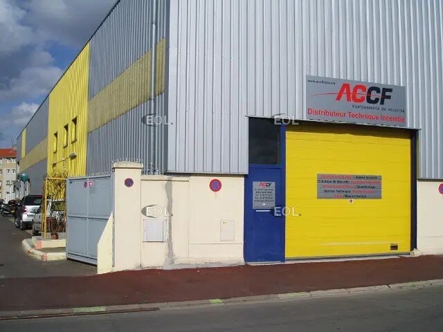 Local d’activités dans Nanterre à louer - Photo de l’immeuble – Image 1 sur 6