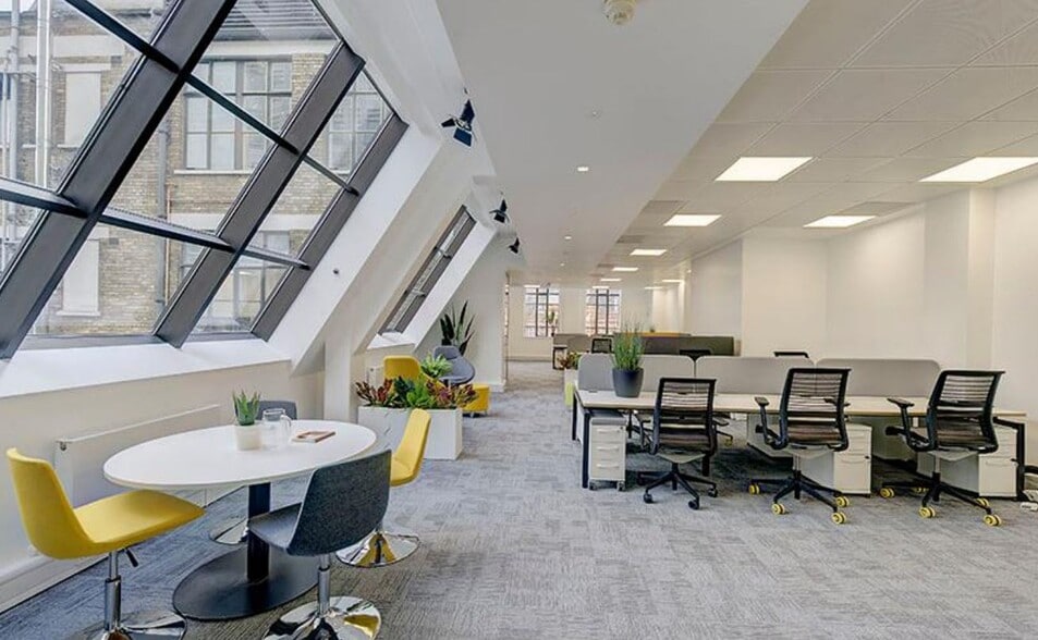 233 Shaftesbury Ave, Londres à louer - Photo intérieure – Image 2 sur 6