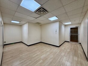 16 W 32nd St, New York, NY à louer Photo intérieure– Image 2 sur 10