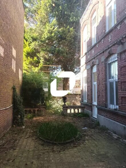 Bureau dans Roubaix à vendre - Photo de l’immeuble – Image 3 sur 7