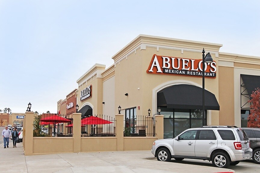 8900 Broadway Ave, Tyler, TX à louer - Photo de l’immeuble – Image 3 sur 11