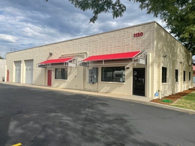 1120 Delaware Ave, Longmont, CO à louer - Photo de l’immeuble – Image 1 sur 6