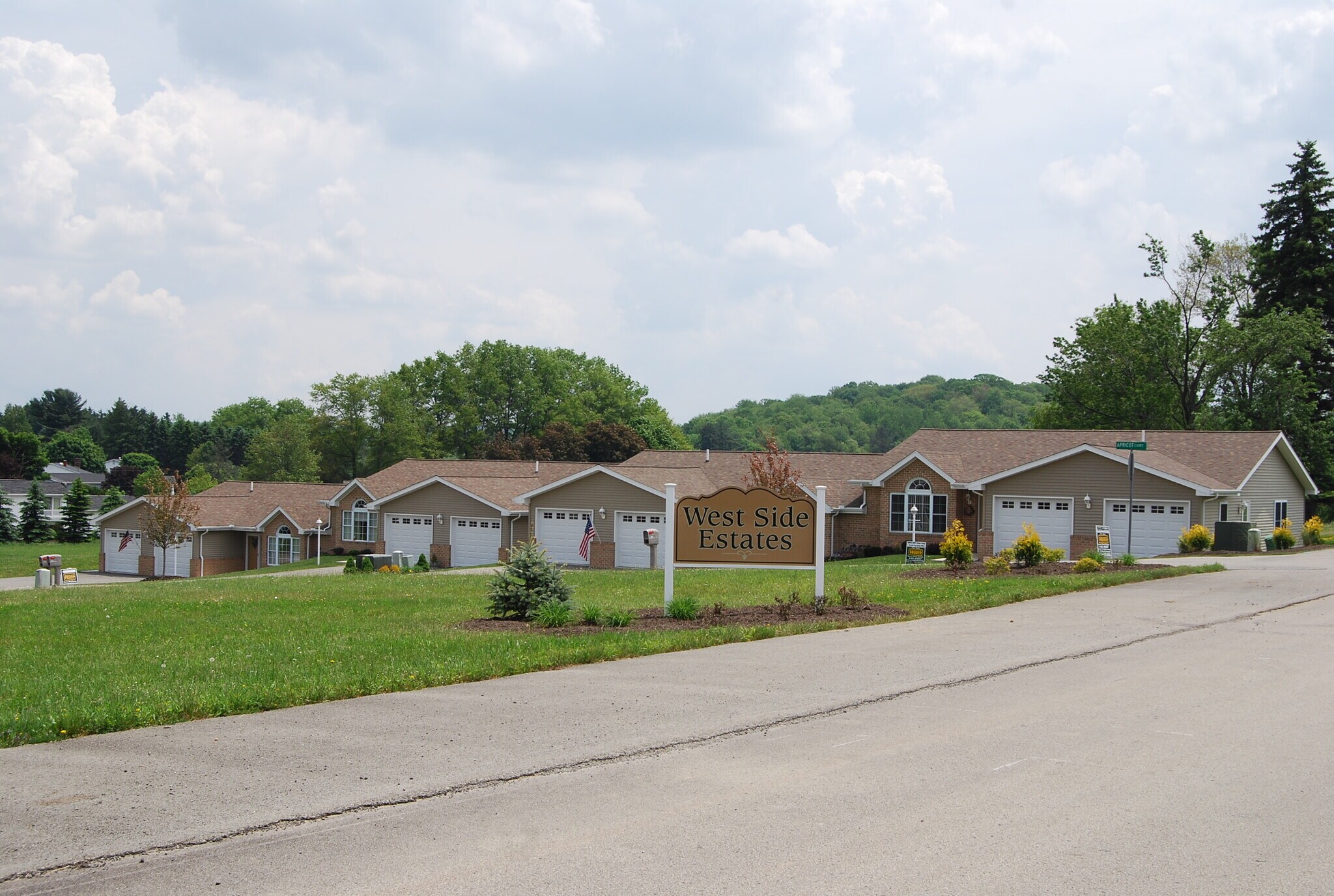 Apricot Court, Somerset, PA à vendre Photo principale– Image 1 sur 2