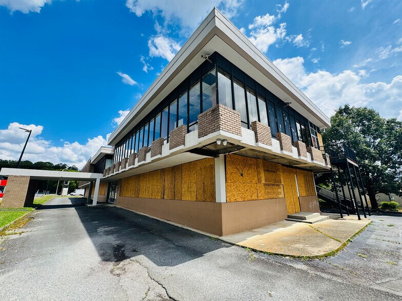 1122 Gray Hwy, Macon-Bibb, GA à vendre - Photo de l’immeuble – Image 3 sur 8