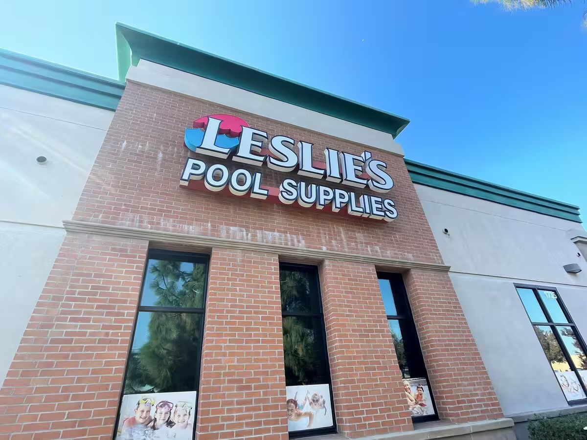 1725 Mitchell Rd, Ceres, CA à louer Photo principale– Image 1 sur 2