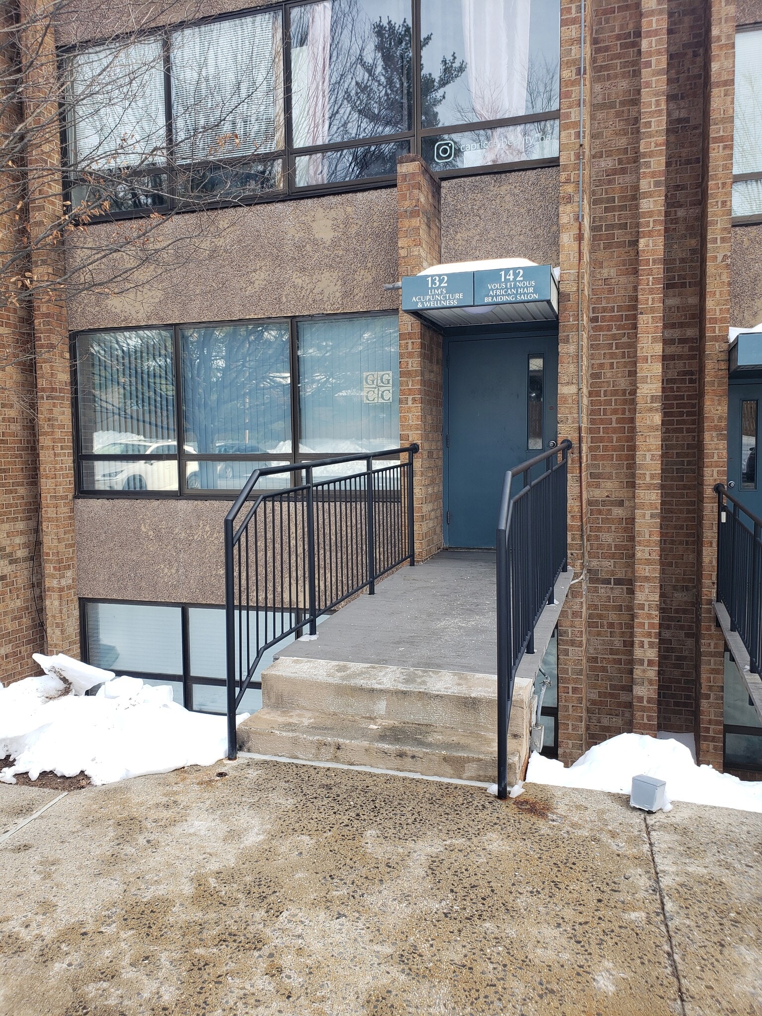 4 Professional Dr, Gaithersburg, MD à louer Photo de l’immeuble– Image 1 sur 2