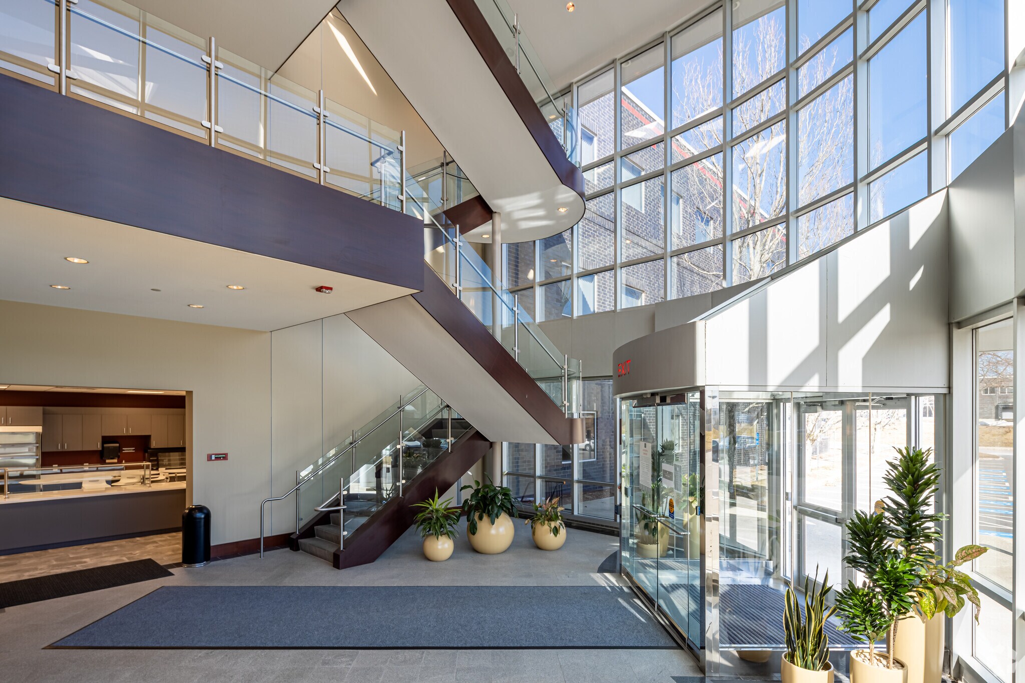 5 Hampshire St, Mansfield, MA à louer Photo principale– Image 1 sur 3