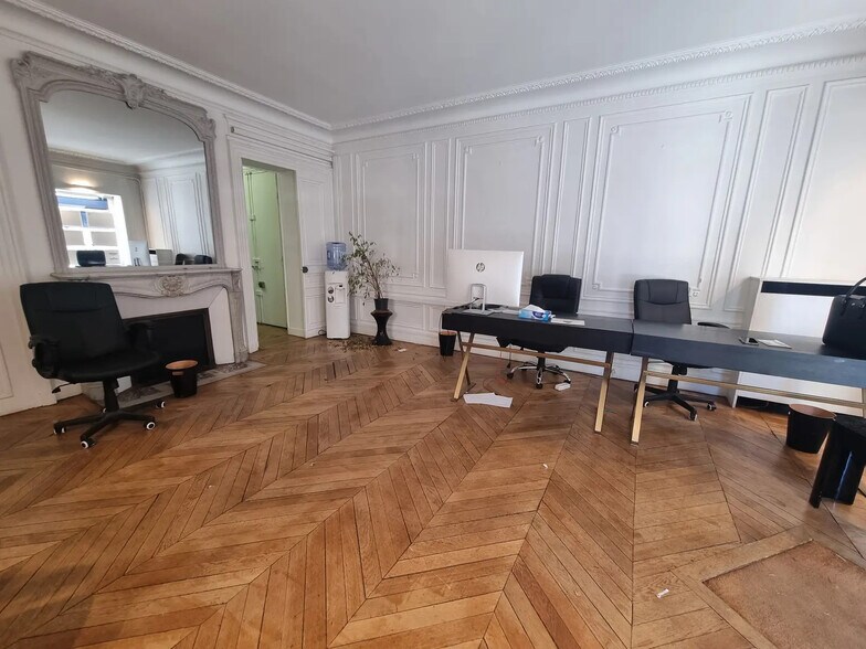 Bureau dans Paris à vendre - Photo de l’immeuble – Image 1 sur 7