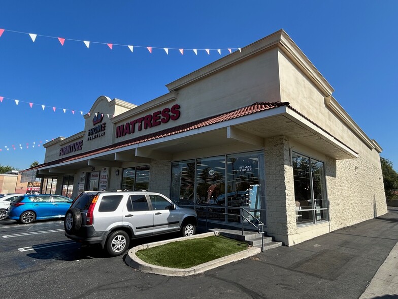 122 S Euclid St, Anaheim, CA à louer - Photo de l’immeuble – Image 3 sur 5