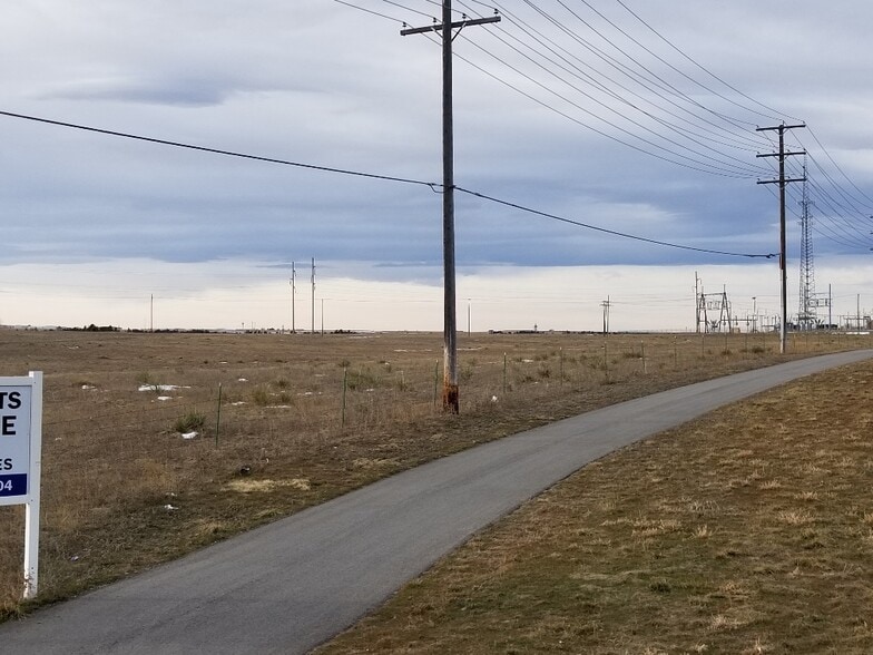 940 Wicks Ln, Billings, MT à louer - Photo principale – Image 1 sur 9