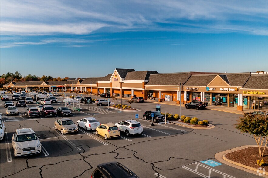 43330 Junction Plz, Ashburn, VA à louer - Photo principale – Image 1 sur 18