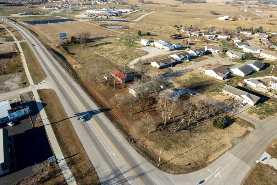 1512 Old St Marys Rd, Perryville, MO à vendre - Photo de l’immeuble – Image 3 sur 18