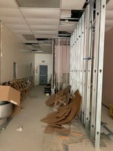 8075 Mall Pky, Lithonia, GA à louer Photo de l’immeuble– Image 2 sur 6