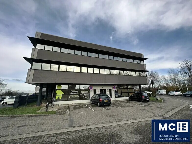 Bureau dans Niederhausbergen à louer - Photo de l’immeuble – Image 1 sur 7