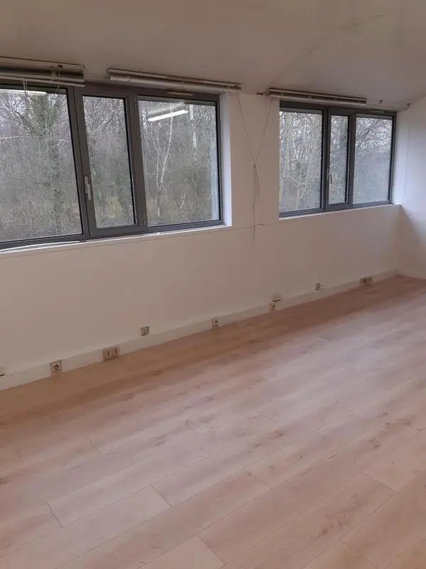 Plus de détails pour Rue Albert Einstein, Champs-sur-Marne - Bureau à vendre