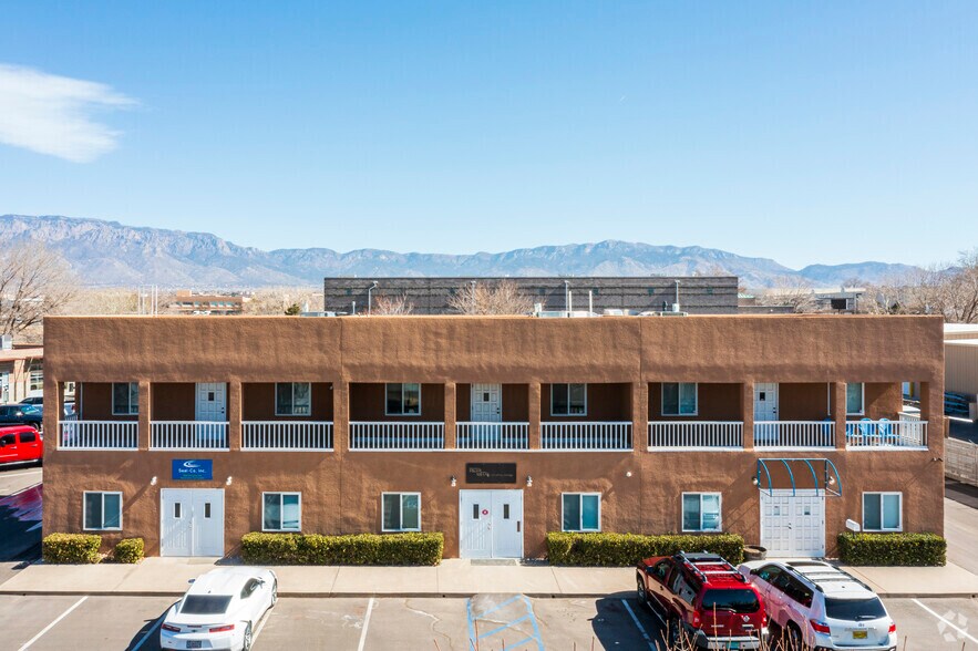 6010 Midway Park Blvd NE, Albuquerque, NM à vendre - Photo de l’immeuble – Image 3 sur 5