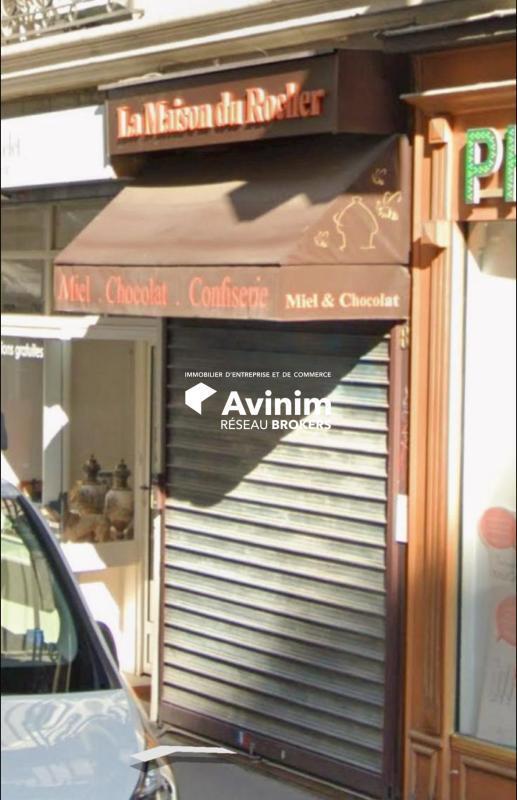 Local commercial dans Paris à louer Photo de l’immeuble– Image 1 sur 3