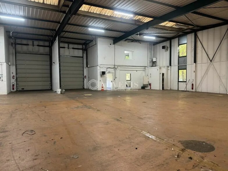 Local d’activités dans Villepinte à louer - Photo intérieure – Image 3 sur 9