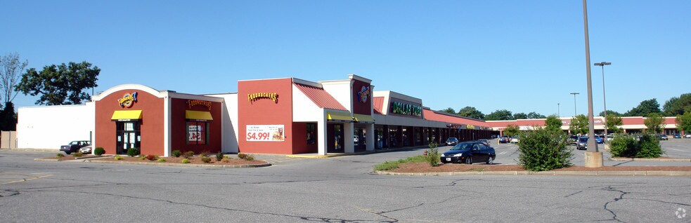 436 Broadway St, Methuen, MA à louer - Photo principale – Image 1 sur 2