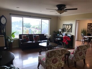 Plus de détails pour 1951 Anthony Heights Escondido CA 92026, Escondido, CA - Santé à vendre