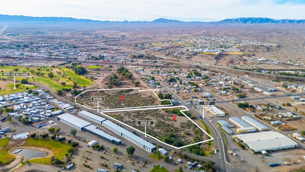 429 N K St, Needles, CA à vendre - Photo principale – Image 1 sur 40