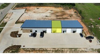 Plus de détails pour 1930 E Grande Blvd, Tyler, TX - Local d'activités à louer