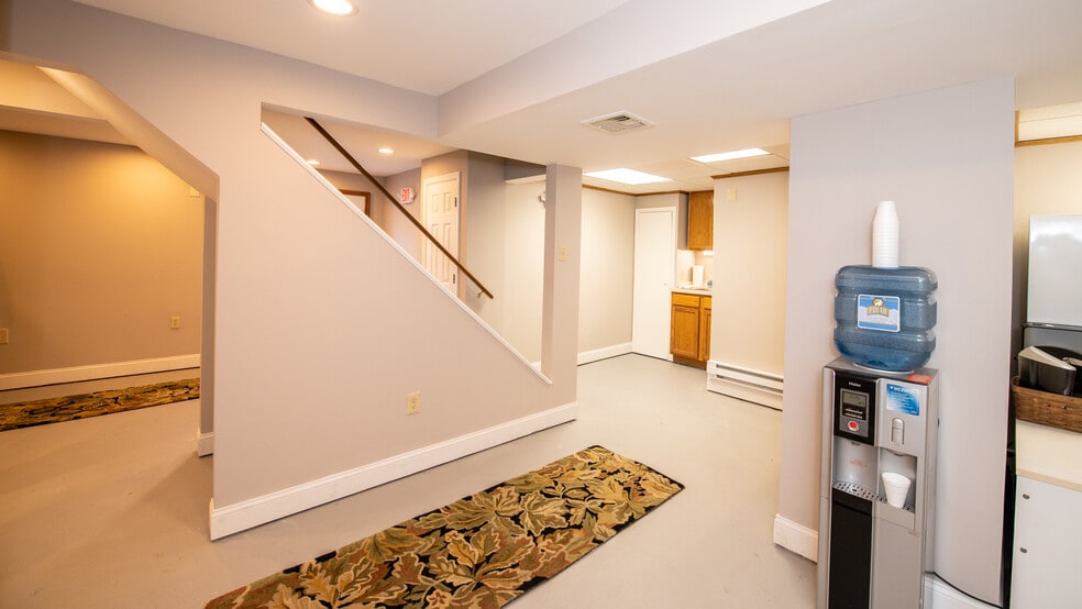 124 John Robert Thomas Dr, Exton, PA à louer - Photo intérieure – Image 3 sur 28