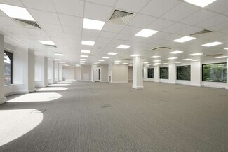 Plus de détails pour 108-110 Finchley Rd, Londres - Bureau à louer