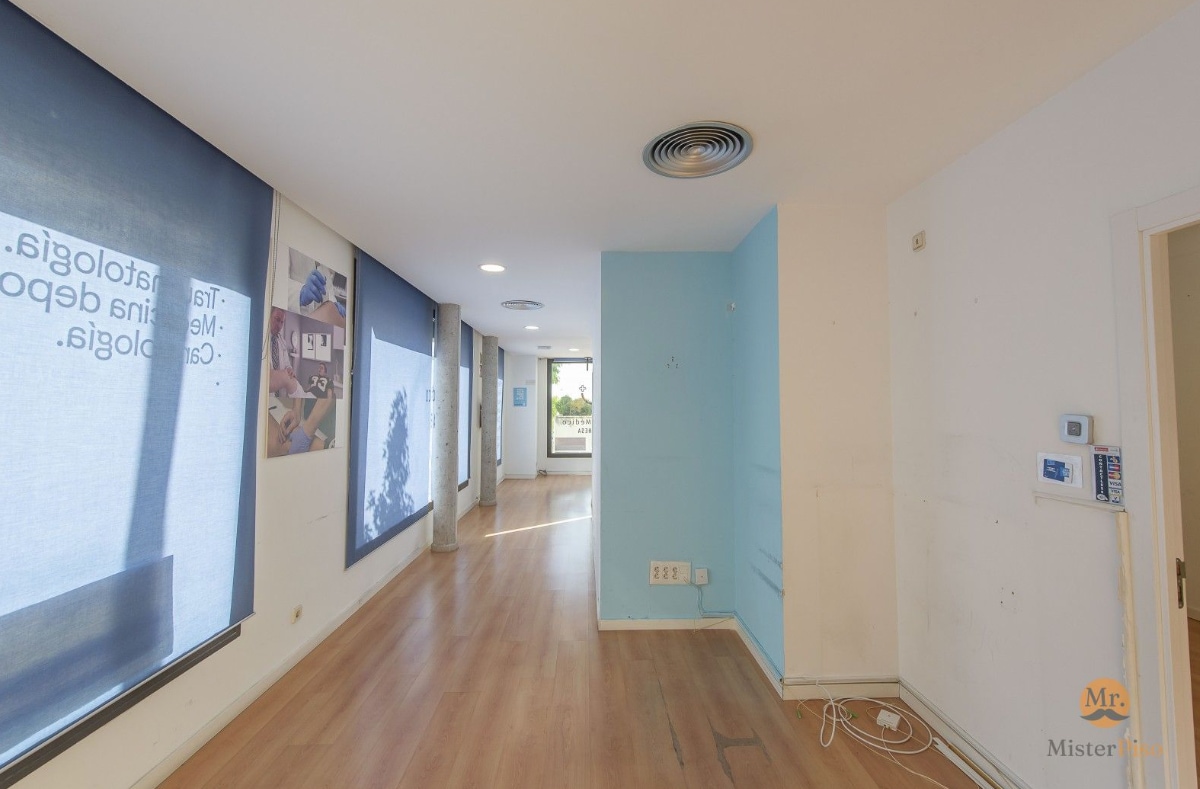 San Sebastián de los Reyes, MAD 28702 - - - Photo intérieure - Image 1 of 9