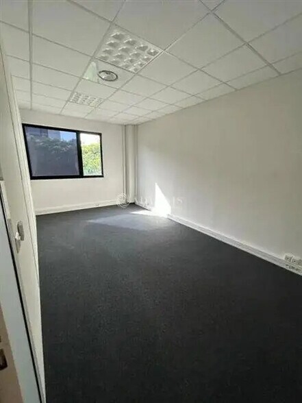 Bureau dans Metz à louer - Photo de l’immeuble – Image 3 sur 7