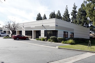 Plus de détails pour 650 Flinn Ave, Moorpark, CA - Industriel/Logistique à louer