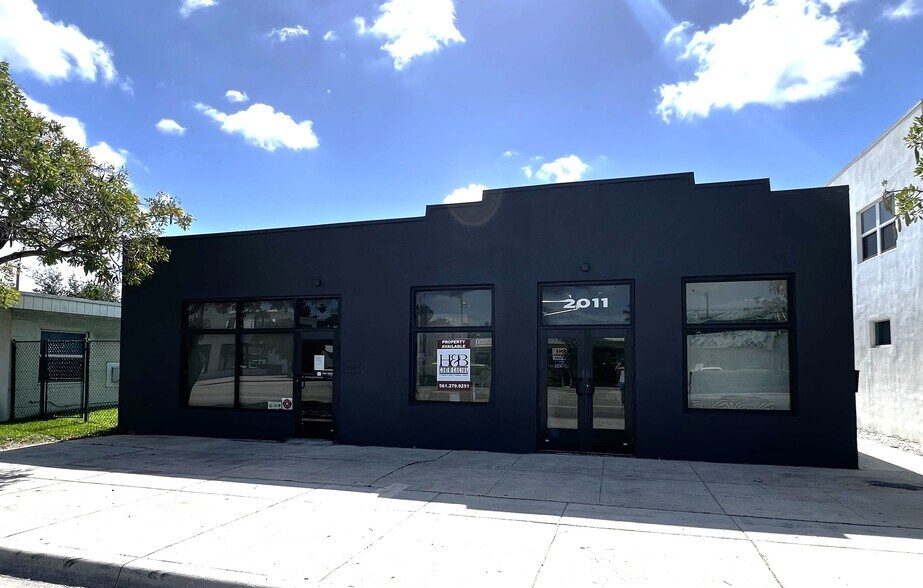 2011 N Dixie Hwy, Lake Worth, FL à vendre - Photo de l’immeuble – Image 2 sur 11