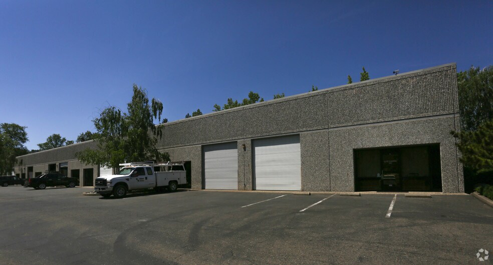 6100 Enterprise Dr, Diamond Springs, CA à louer - Photo de l’immeuble – Image 2 sur 23