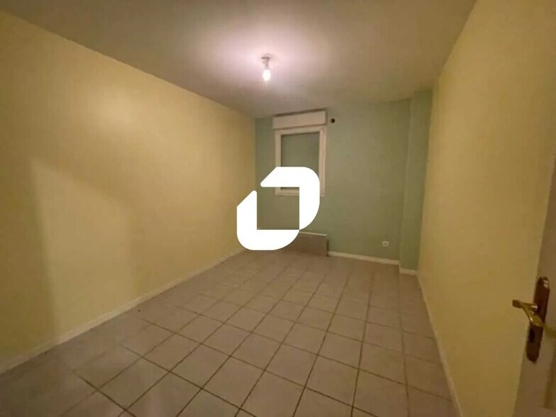 8 Rue Gustave Eiffel, Gisors à vendre - Photo de l’immeuble – Image 3 sur 21