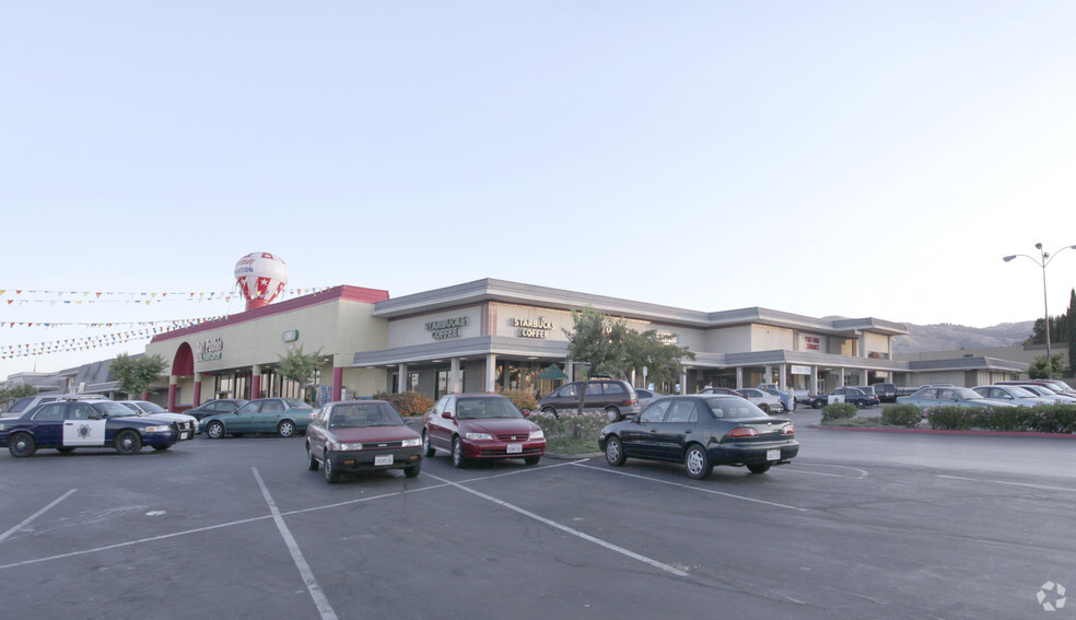 450 N Capitol Ave, San Jose, CA à louer - Photo de l’immeuble – Image 1 sur 14