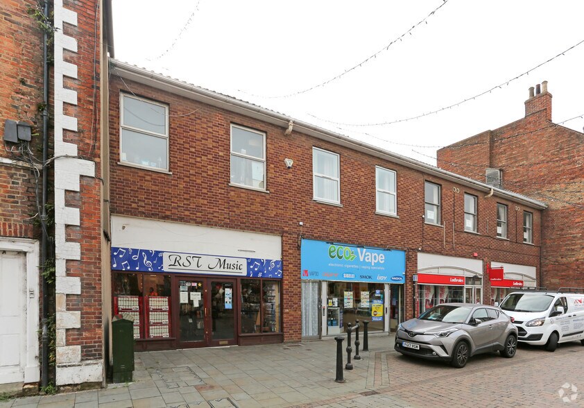 27-27C Carter Gate, Newark à louer - Photo principale – Image 1 sur 8