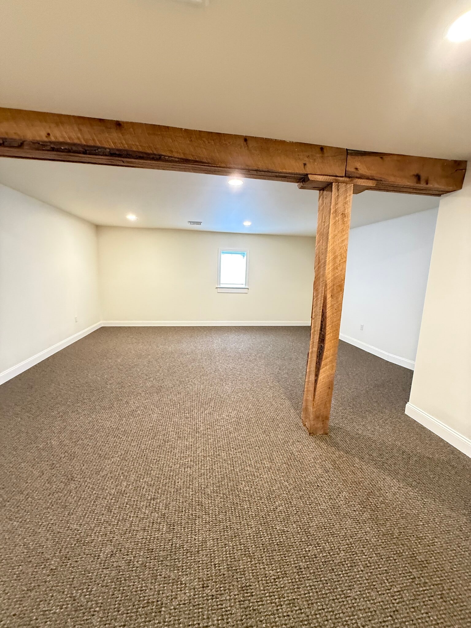 955 W Main St, Mount Joy, PA à louer Photo intérieure– Image 1 sur 3